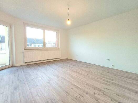 Wohnung zur Miete 675 € 3 Zimmer 66,7 m² frei ab sofort Leibnizstraße 6b Innenstadt Minden 32425