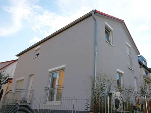 Haus zum Kauf 550.000 € 5 Zimmer 107 m² 149 m² Grundstück frei ab sofort Burk Forchheim 91301