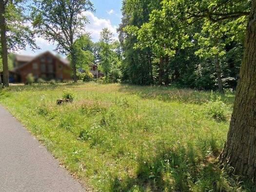 Grundstück zum Kauf 129.000 € 703 m² Grundstück Uetze 31311