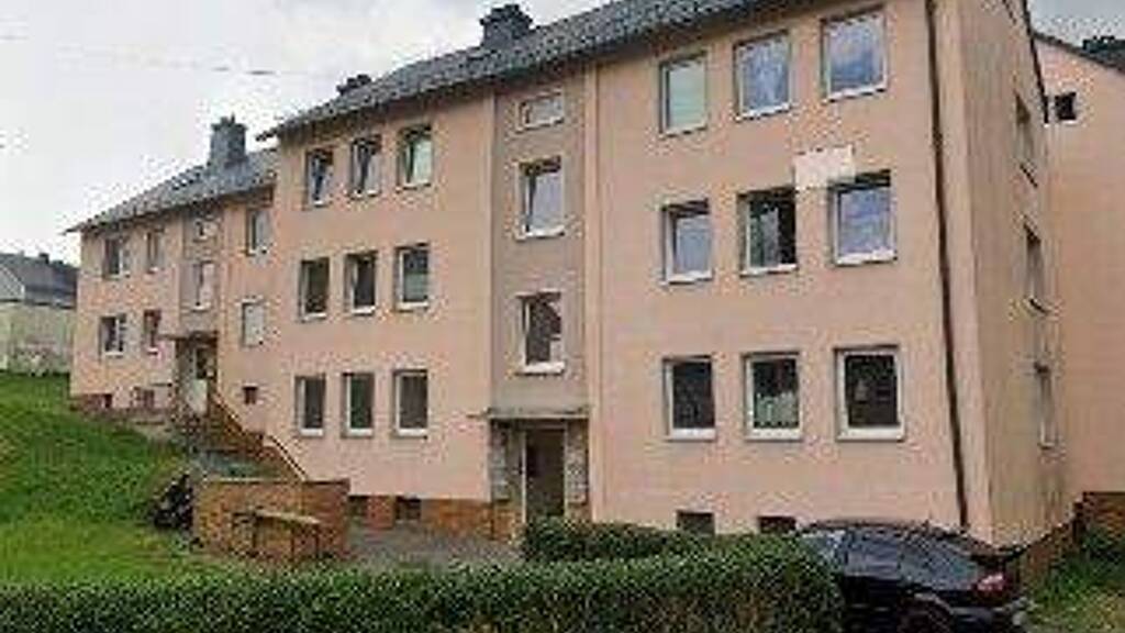 Studio zur Miete 500 € 1 Zimmer 100 m² Helmbrechts 95233