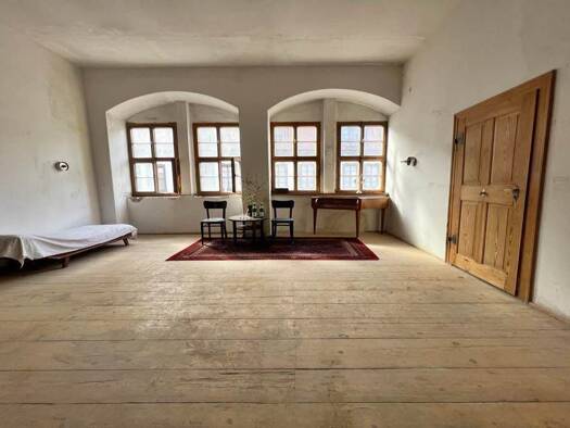 Mehrfamilienhaus zum Kauf als Kapitalanlage geeignet 1.950.000 € 25 Zimmer 600 m² 357 m² Grundstück Marktplatz 20 Altstadt Mitte 06108