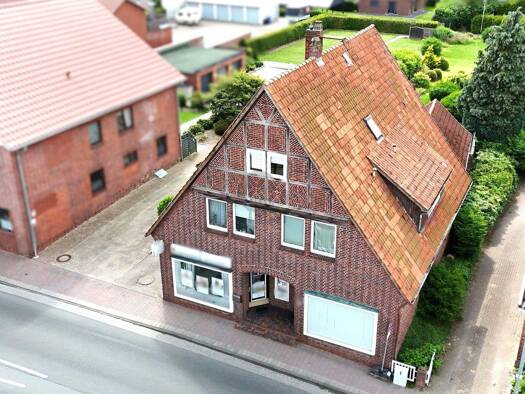 Haus zum Kauf 279.000 € 14 Zimmer 130 m² 608 m² Grundstück Cadenberge 21781