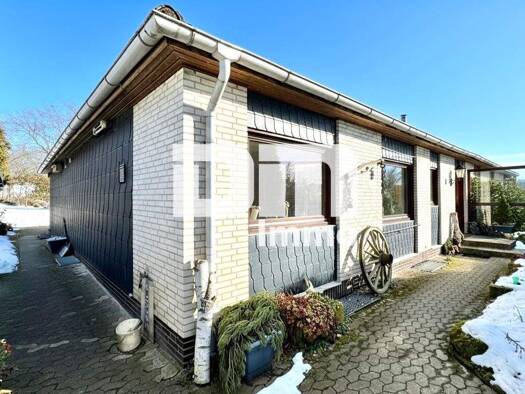 Bungalow zum Kauf 274.900 € 5 Zimmer 163,6 m² 1.703 m² Grundstück Volpriehausen Uslar 37170