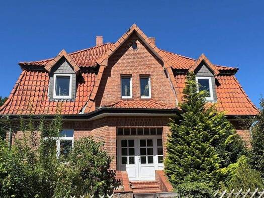 Einfamilienhaus zum Kauf 349.000 € 10 Zimmer 215 m² 1.300 m² Grundstück Tätendorf-Eppensen Barum 29576