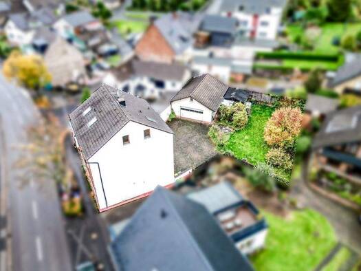 Mehrfamilienhaus zum Kauf provisionsfrei 429.000 € 8 Zimmer 182 m² 703 m² Grundstück Heisterbacherrott Königswinter 53639