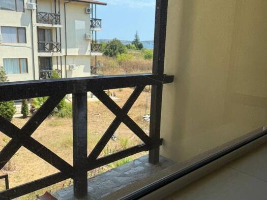 Wohnung zum Kauf provisionsfrei 100.600 € 3 Zimmer 87 m² 3. Geschoss Chernomorets 8142