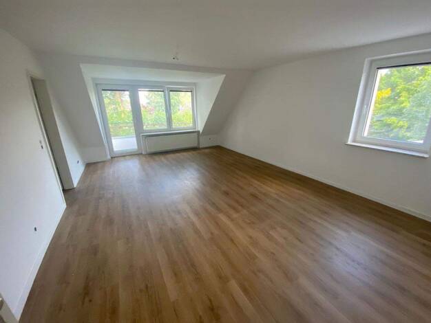 Wohnung zur Miete 900 € 3 Zimmer 78 m² 2. Geschoss frei ab 28.02.2026 Elmshorn 25337