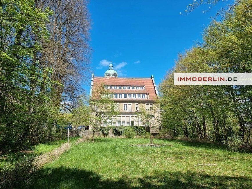 Mehrfamilienhaus zum Kauf als Kapitalanlage geeignet 950.000 € 75 Zimmer 2.750 m²<br/>Wohnfläche 43.820 m²<br/>Grundstück Helmsdorf Stolpen 01833