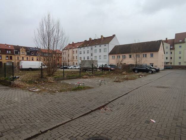 Außenstellplatz zur Miete 25 € Müllner Straße 2 Weißenfels 06667