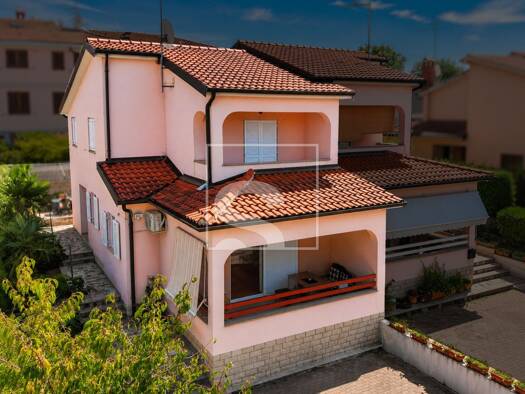 Doppelhaushälfte zum Kauf 395.000 € 5 Zimmer 230 m² Grundstück Poreč 52440