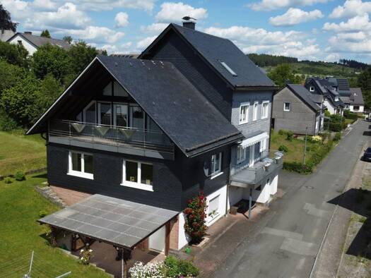 Haus zum Kauf 255.000 € 5 Zimmer 220 m² 495 m² Grundstück Erndtebrück Erndtebrück 57339