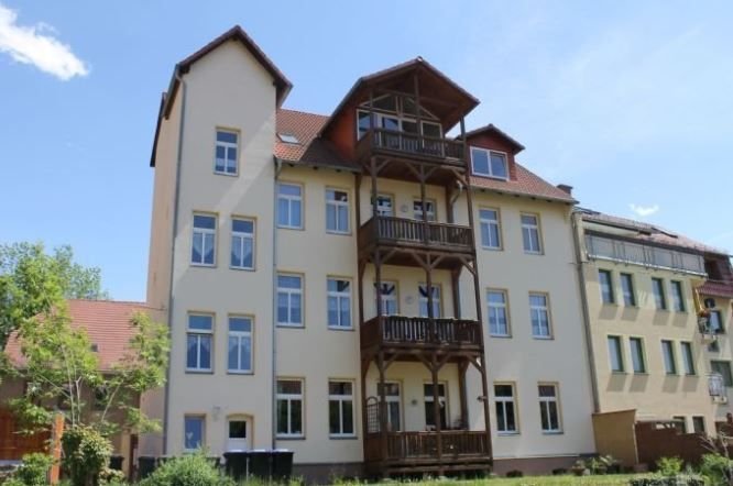 Wohnung zur Versteigerung als Kapitalanlage geeignet 69.000 € 2 Zimmer 61,7 m²<br/>Wohnfläche Alte Straße Zentrum Rudolstadt 07407