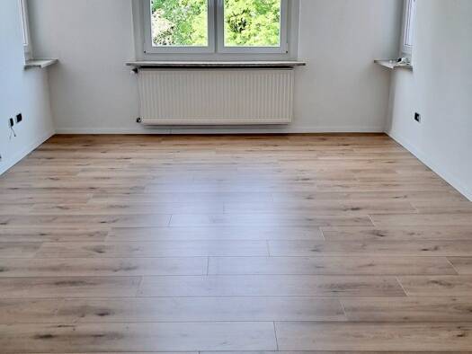 Wohnung zur Miete 600 € 3 Zimmer 79 m² Geschoss 3/4 frei ab sofort Innen Remscheid 42853