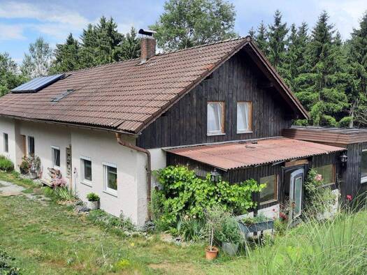 Haus zum Kauf 399.000 € 7 Zimmer 185 m² 17.100 m² Grundstück frei ab sofort Mühlholz Iggensbach 94547