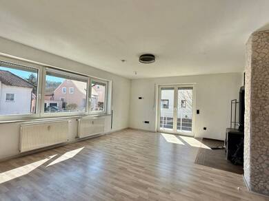 Wohnung zum Kauf 249.000 € 4 Zimmer 99 m² Saltendorf Teublitz 93158