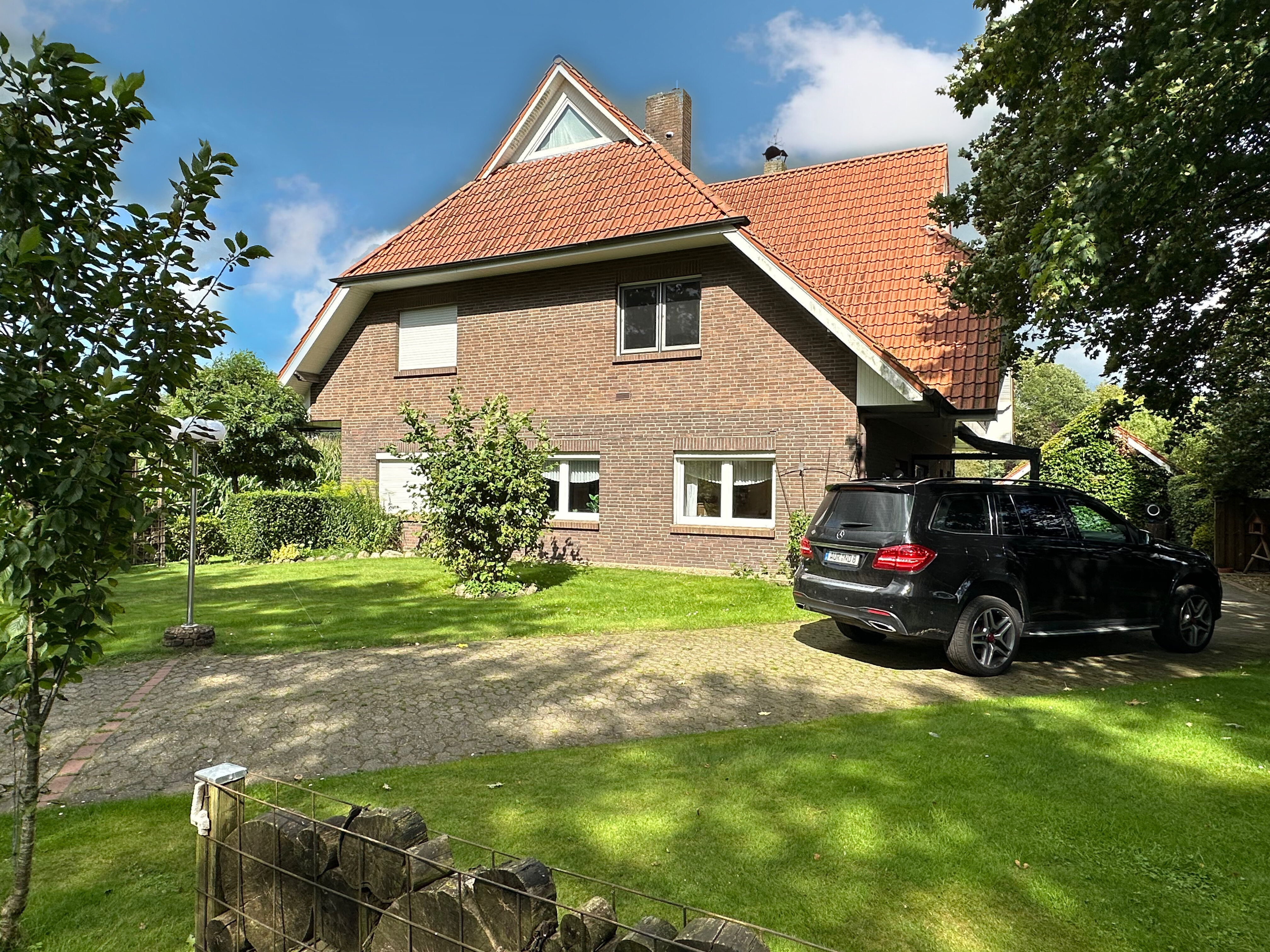 Mehrfamilienhaus zum Kauf 409.000 € 10 Zimmer 347 m²<br/>Wohnfläche 2.504 m²<br/>Grundstück Harkebrügge Barßel-Harkebrügge 26676