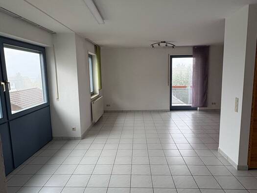 Wohnung zur Miete 800 € 3 Zimmer 75 m² Geschoss 1/2 frei ab 01.12.2025 Höhwandelstraße 19 Weiden Dornhan 72175