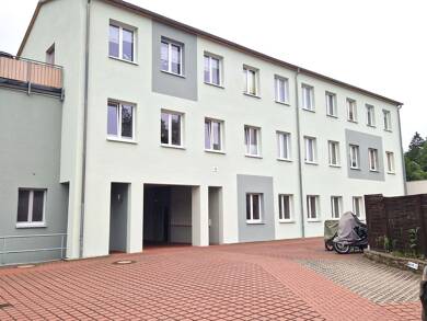 Wohnung zur Miete 599 € 3 Zimmer 94 m² 1. Geschoss Zwickauer Straße 15 Stollberg Stollberg/Erzgebirge 09366