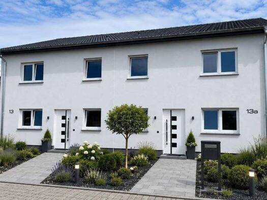 Doppelhaushälfte zum Kauf 449.000 € 4,5 Zimmer 120 m² 300 m² Grundstück frei ab sofort Barleben Barleben 39179
