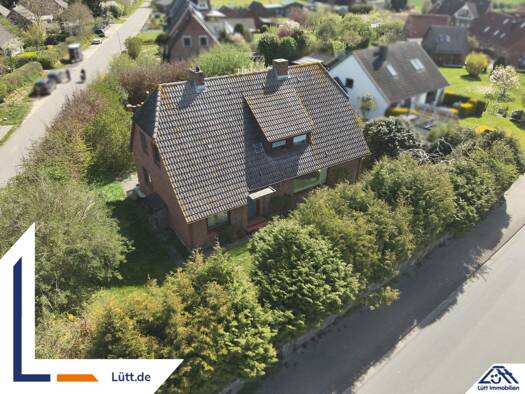 Einfamilienhaus zum Kauf provisionsfrei 369.000 € 7 Zimmer 154 m² 1.013 m² Grundstück Behrensdorf Behrensdorf 24321
