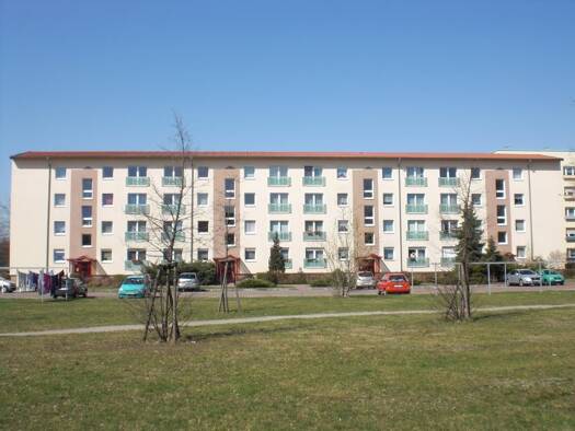 Wohnung zur Miete 302 € 3 Zimmer 58,1 m² 3. Geschoss frei ab sofort Erich-Weinert-Straße 30 Hoyerswerda Hoyerswerda 02977