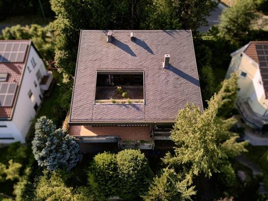 Einfamilienhaus zum Kauf 949.000 € 11 Zimmer 325 m² 896 m² Grundstück Schwaikheim 71409
