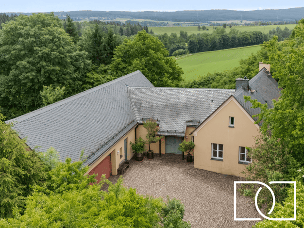 Einfamilienhaus zum Kauf 669.000 € 6 Zimmer 366,8 m² 2.951 m² Grundstück Förbau Schwarzenbach a.d.Saale 95126