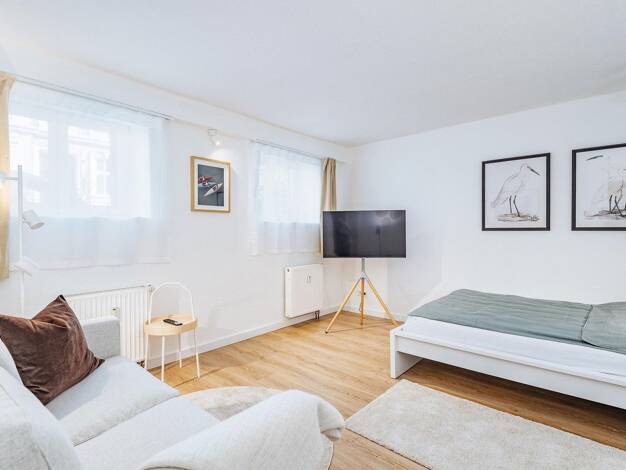 Wohnung zur Miete Wohnen auf Zeit 900 € 2 Zimmer 34 m² frei ab 01.01.2026 Stadtmitte Rostock 18055