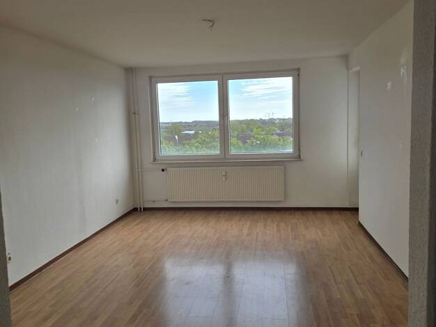 Wohnung zur Miete 721 € 2 Zimmer 75,9 m² 4. Geschoss frei ab 01.09.2026 Elmschenhagen-Süd Elmschenhagen 24146