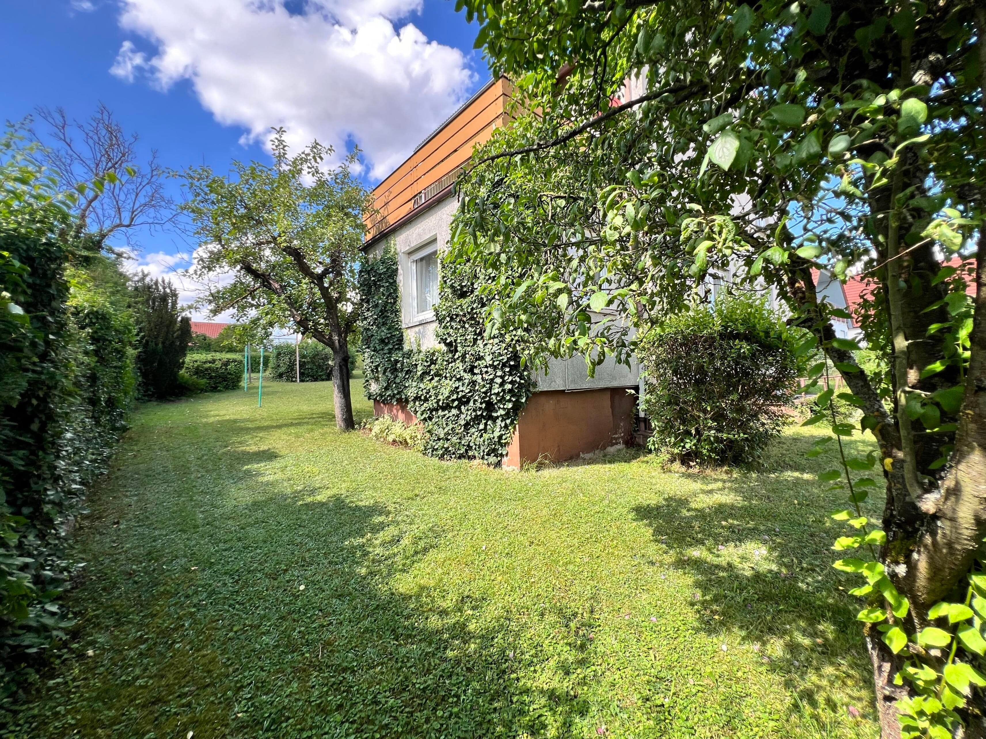 Einfamilienhaus zum Kauf 5 Zimmer 119 m²<br/>Wohnfläche 1.113 m²<br/>Grundstück Grettstadt Grettstadt 97508