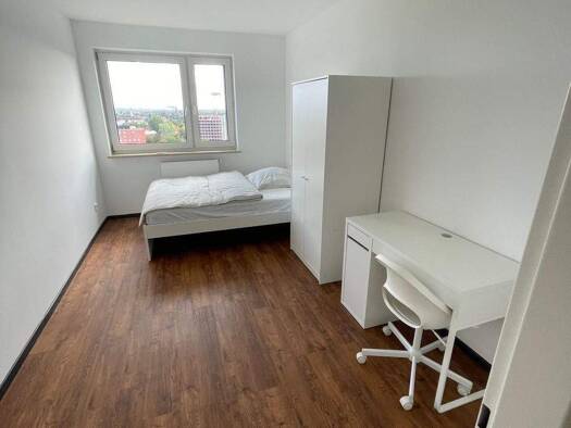 WG-Zimmer zur Miete 450 € 12 m² 5. Geschoss frei ab 16.02.2026 Bucher Str. 78 St Johannis Nürnberg 90408