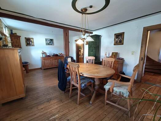 Haus zum Kauf 375.000 € 6 Zimmer 200 m² 719 m² Grundstück Amoltern Endingen 79346