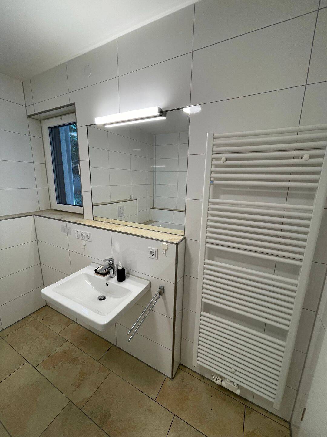 Property thumbnail 8