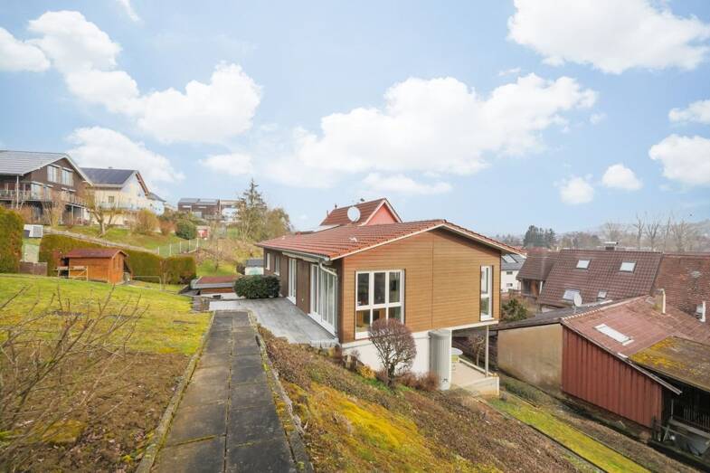 Mehrfamilienhaus zum Kauf 699.000 € 6 Zimmer 226 m² 945 m² Grundstück frei ab 01.07.2025 Wilferdingen Remchingen-Wilferdingen 75196