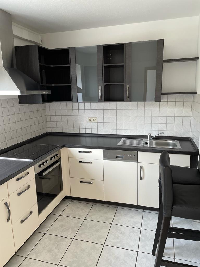 Wohnung zur Miete 710 € 2,5 Zimmer 64,7 m²<br/>Wohnfläche 2.<br/>Geschoss 15.11.2024<br/>Verfügbarkeit Mangersreuth Kulmbach 95326