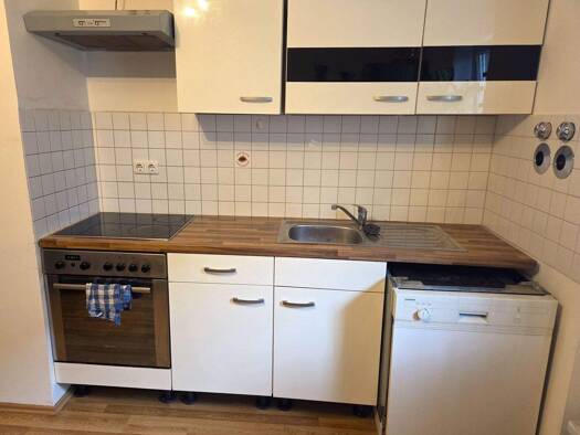 Wohnung zum Kauf provisionsfrei 248.900 € 4 Zimmer 49 m² Innenstadt Augsburg 86153