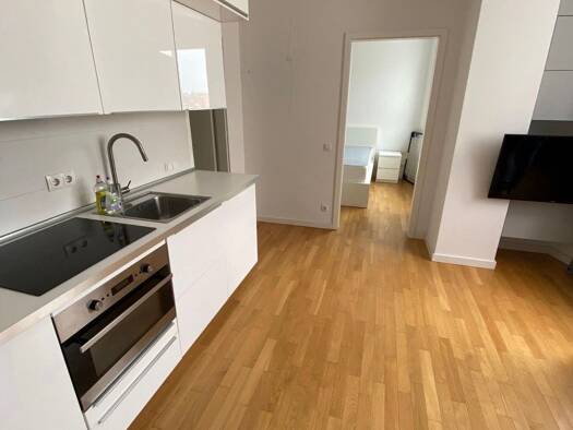 Wohnung zur Miete 980 € 2 Zimmer 43 m² Geschoss 5/5 frei ab 01.08.2026 Reinickendorf Berlin 13407