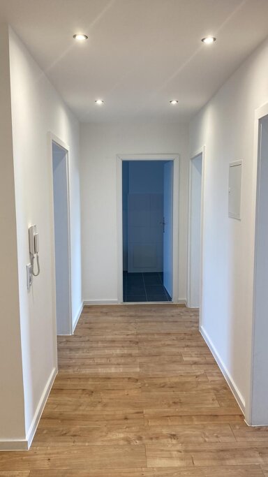 Wohnung zur Miete 604 € 4 Zimmer 86,3 m² frei ab sofort Parkstr. 6a Zeitz Zeitz 06712