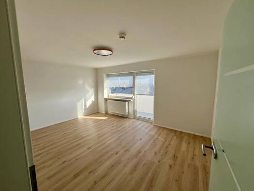 Studio zum Kauf provisionsfrei 159.000 € 1 Zimmer 30 m² Geschoss 3/4 Friedensstraße 9 c Unterhaunstadt Ingolstadt 85055