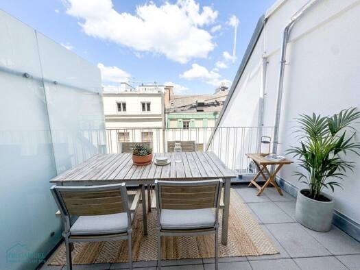 Studio zur Miete - Erstbezug 790 € 1 Zimmer 24 m² 8. Geschoss frei ab 01.08.2026 Wien 1010