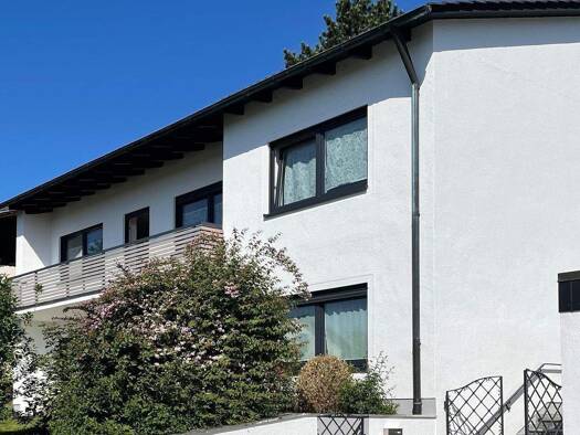 Haus zum Kauf 729.000 € 8 Zimmer 235 m² 1.024 m² Grundstück frei ab sofort Undorf Nittendorf 93152