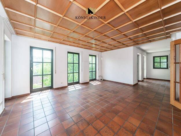 Einfamilienhaus zum Kauf 879.000 € 8 Zimmer 315,1 m² 677 m² Grundstück Schwäbisch Gmünd 73529