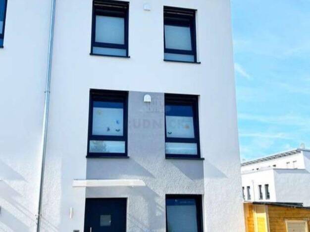 Reihenendhaus zur Miete 1.500 € 4,5 Zimmer 143 m² 223 m² Grundstück frei ab 01.02.2027 Bad Nenndorf Bad Nenndorf 31542