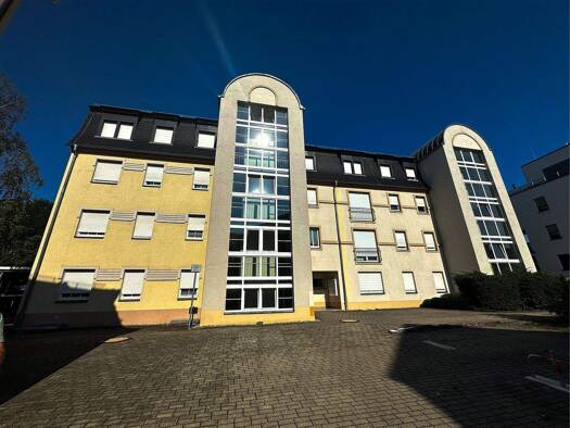 Wohnung zum Kauf 98.000 € 2 Zimmer 62,8 m² Merseburg 06217