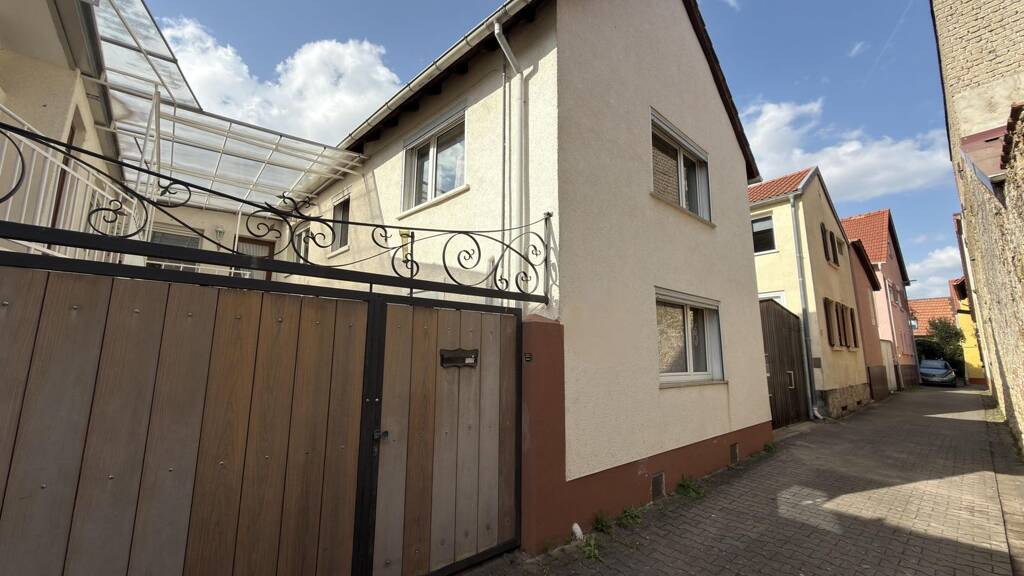 Einfamilienhaus zum Kauf 220.000 € 7 Zimmer 187 m² 170 m² Grundstück frei ab sofort Freinsheim 67251