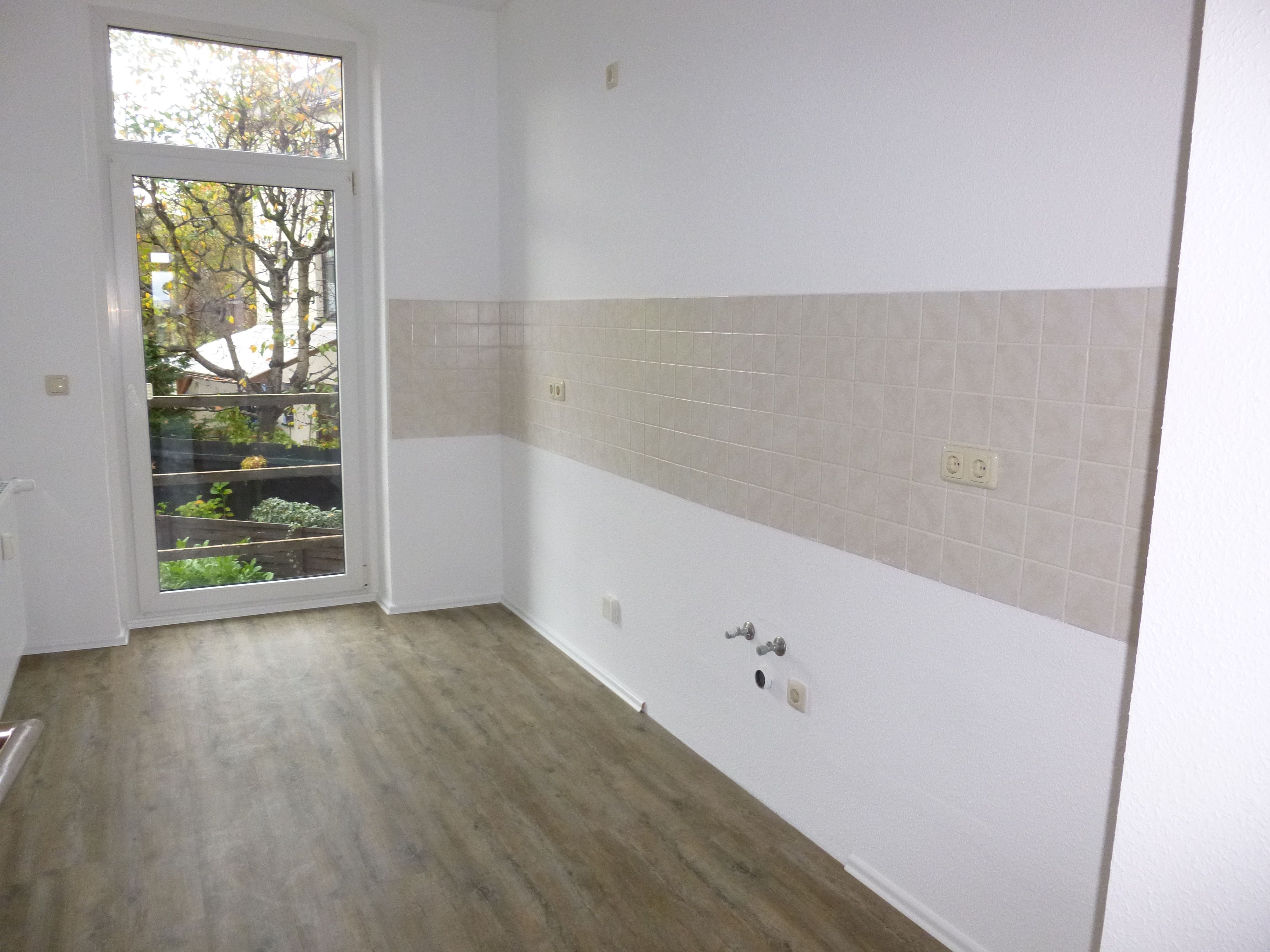 Wohnung zur Miete 400 € 4 Zimmer 80 m²<br/>Wohnfläche 1.<br/>Geschoss 01.11.2024<br/>Verfügbarkeit Netzschkau Netzschkau 08491