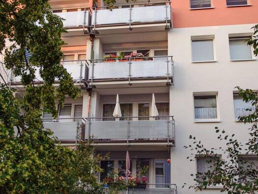 Wohnung zur Miete 441 € 3 Zimmer 64,3 m² 1. Geschoss frei ab 01.04.2026 Schwindstr. 17 Amberg 92224