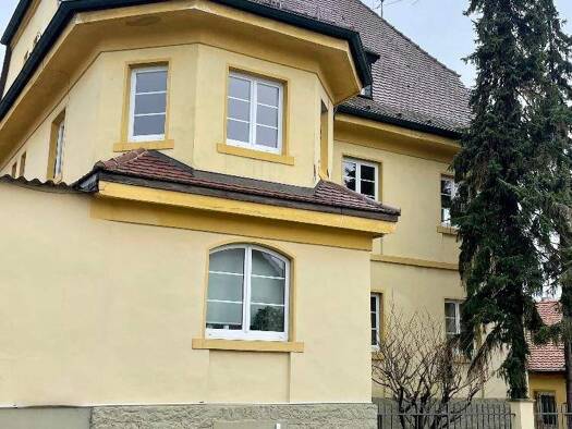 Wohnung zur Miete 770 € 3 Zimmer 90 m² frei ab sofort Neustadtstr. 16 Wiesentheid 97353