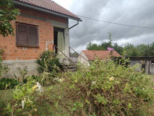 Haus zum Kauf 68.000 € 4 Zimmer 116 m² Slavsko Polje, Gvozd Gvozd