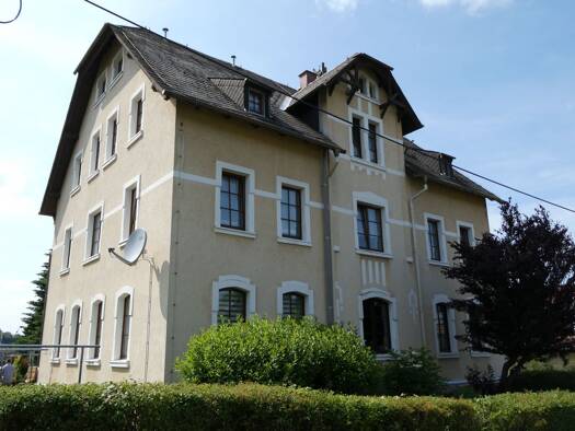 Mehrfamilienhaus zum Kauf provisionsfrei 205.000 € 11 Zimmer 419 m² 1.062 m² Grundstück Ursprung Lugau/Erzgebirge 09385